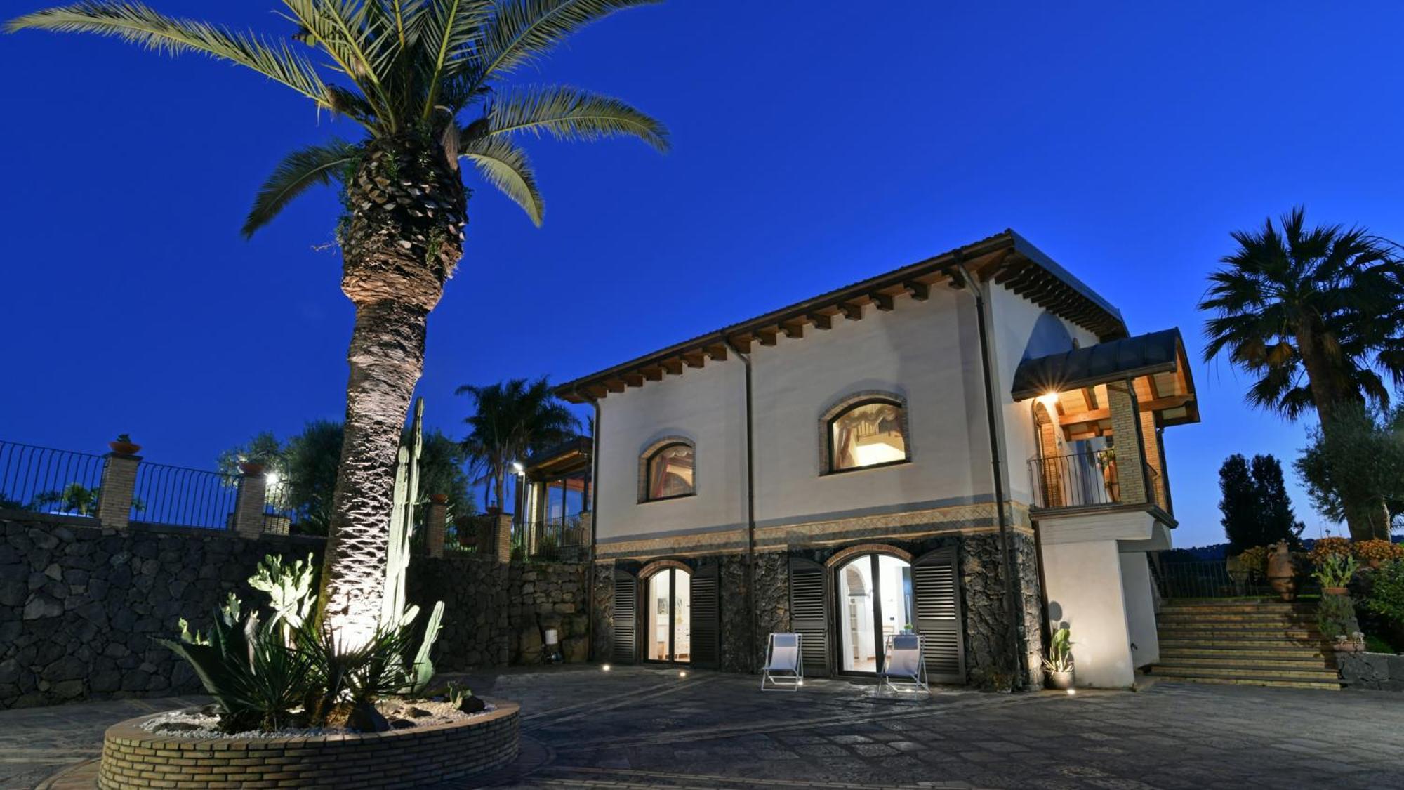 Villa Biddizza Ачиреале Екстер'єр фото